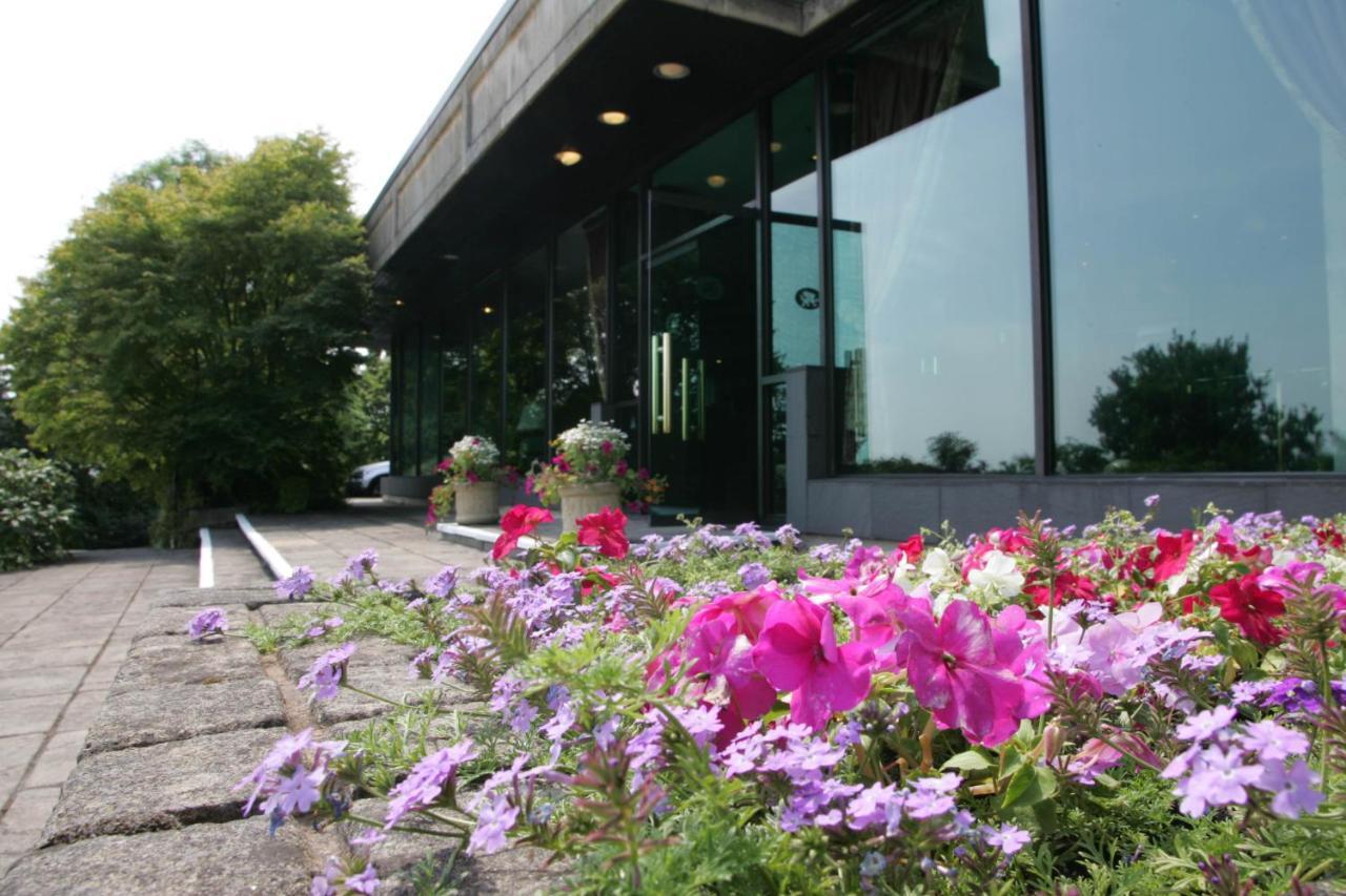 The Manor House At Celtic Manor Hotel Newport  Exterior photo